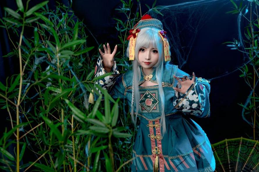 喵小吉临江仙cos超清美图：玄幻唯美连拍大片