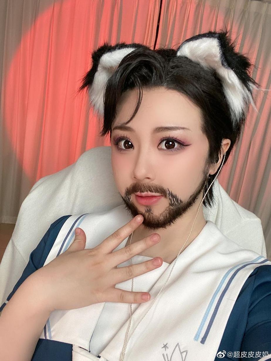 皮皮奶可可爱啦全部作品：超乎想象的唯美图包